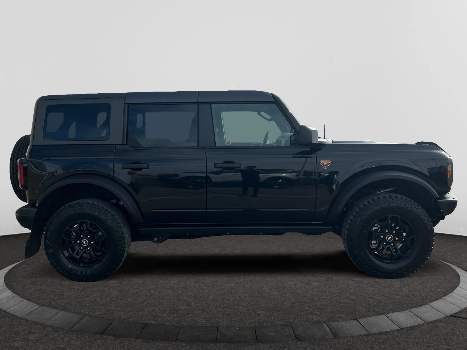 New 2026 Shadow Black Ford Badlands image 6