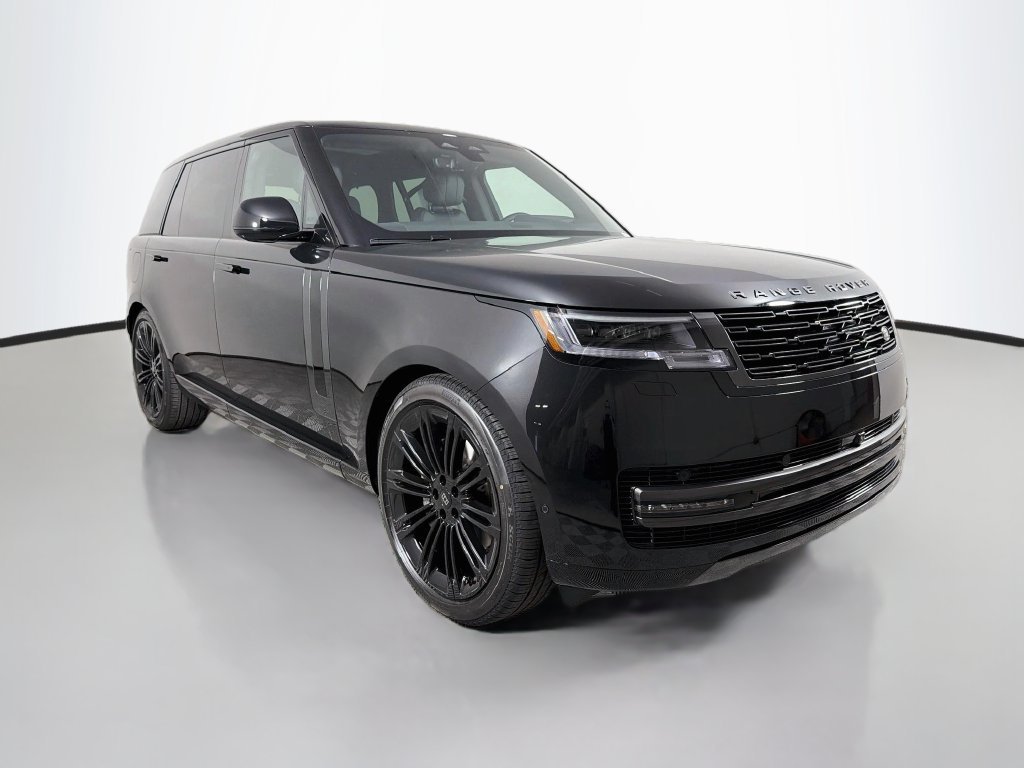 New 2027 Santorini Black Land Rover SE image 3