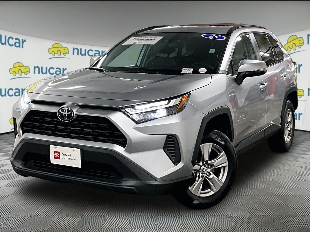Used 2025 Silver Toyota XLE image 3