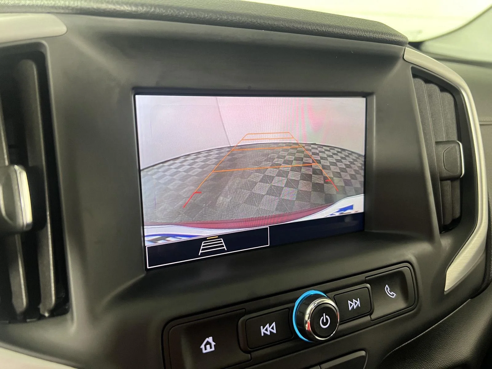 Used 2023 Volcanic Red Tintcoat GMC SLE image 16