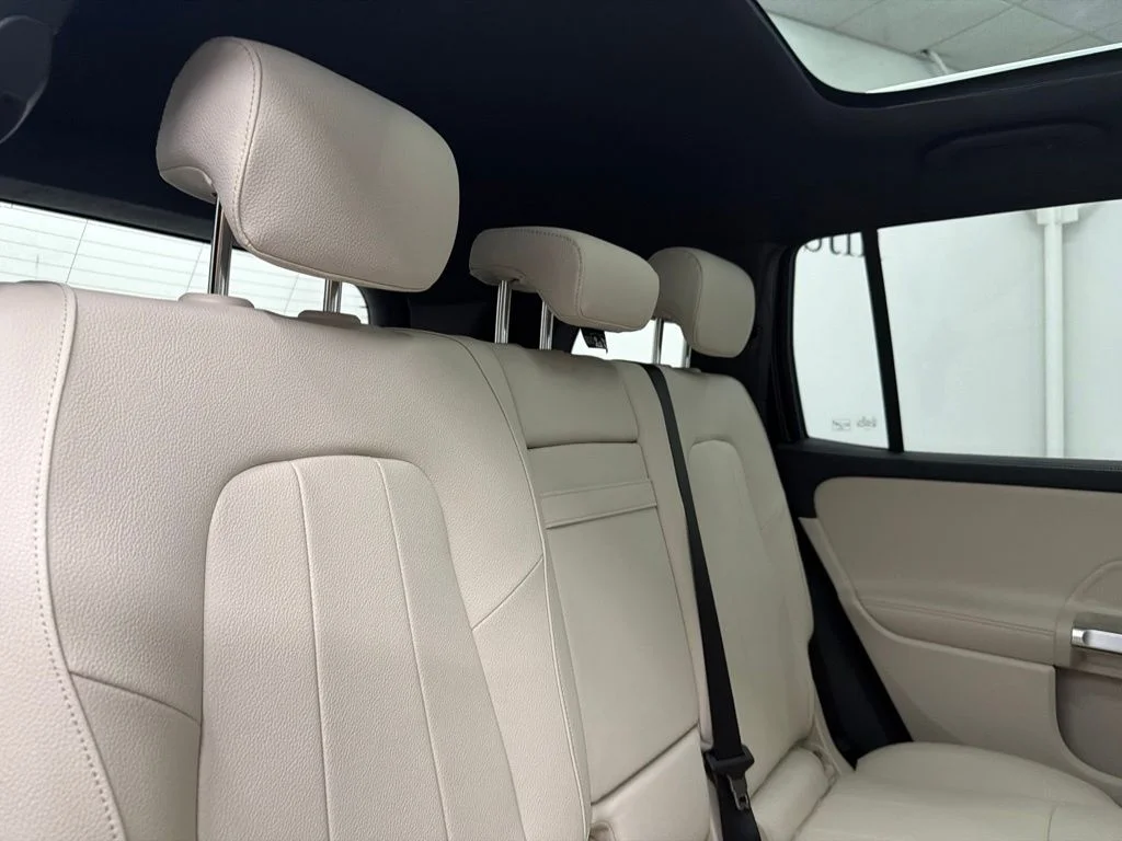 New 2026 Black Mercedes-Benz GLB 250 image 24