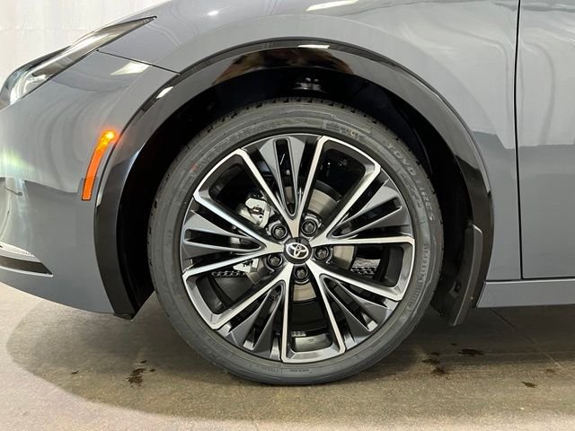 New 2027 Guardian Gray Toyota  XLE image 22