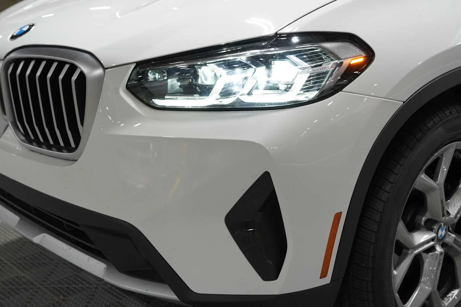 Certified Used 2023 Alpine White BMW sDrive30i image 7