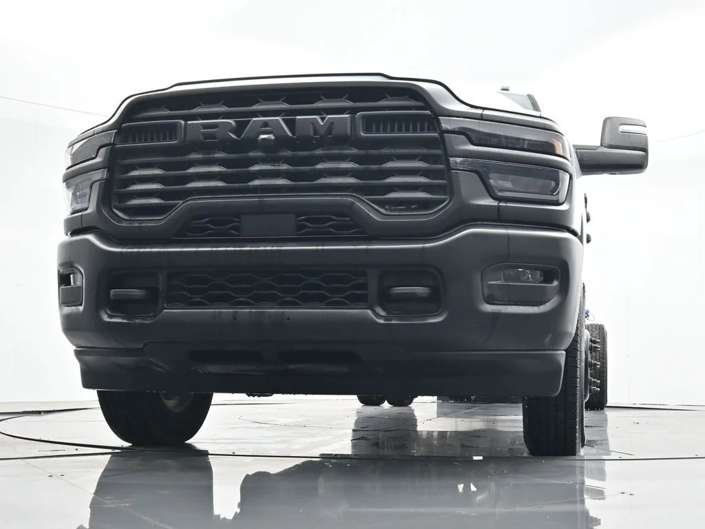 2026 RAM 3500 Chassis Tradesman - Photo 30