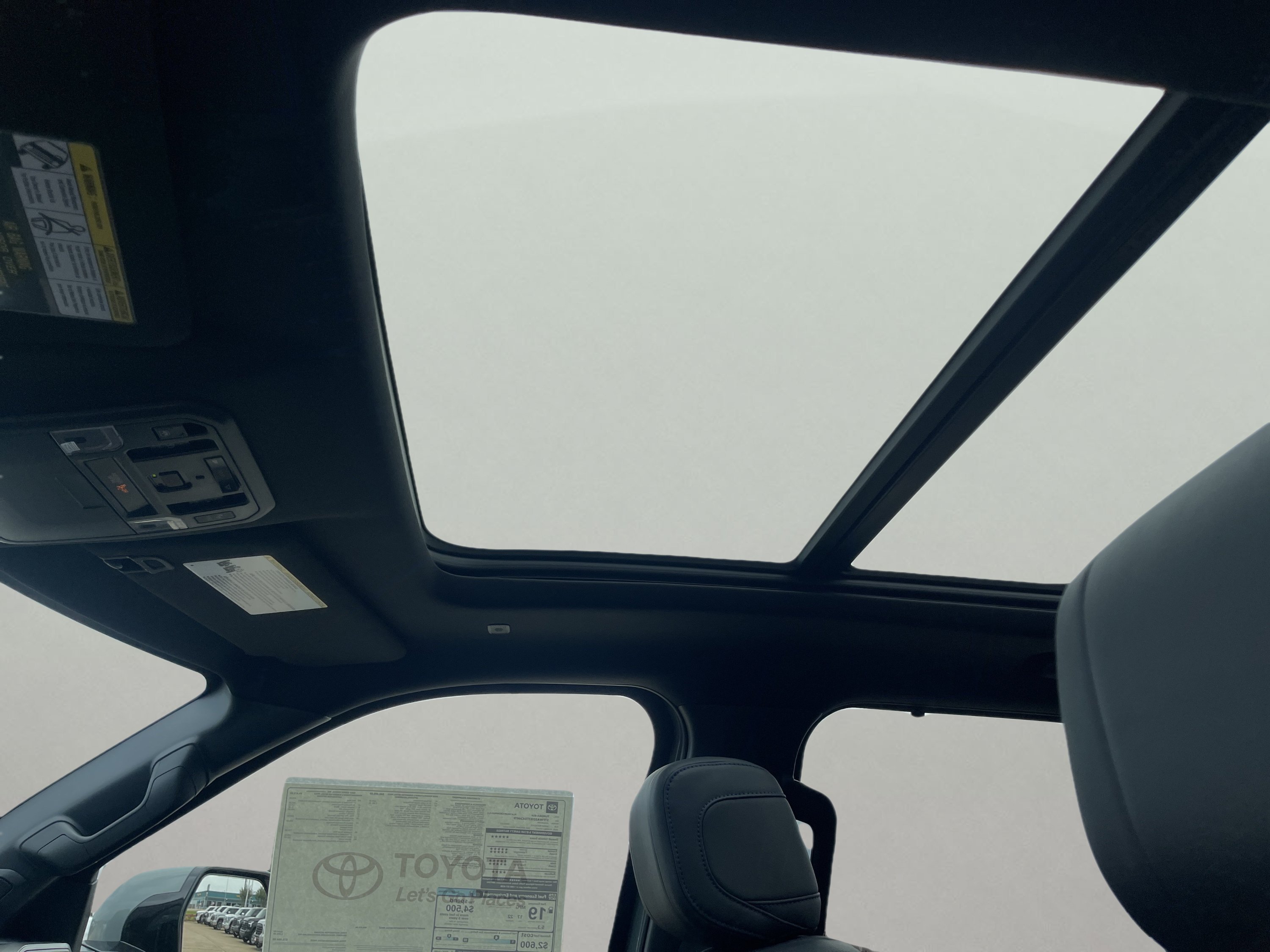 2026 Toyota Tundra Platinum - Photo 18