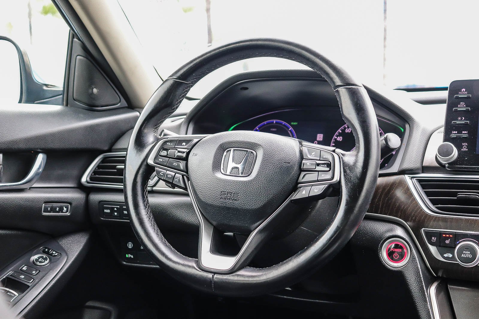 Certified Used 2021  Honda Touring image 18