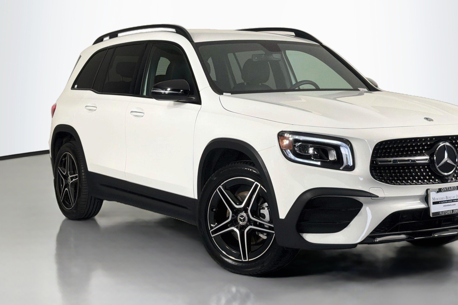 Used 2023 Polar White Mercedes-Benz 250 image 14