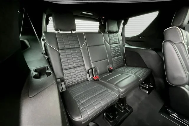 Used 2021 Black Raven Cadillac Sport Platinum image 26
