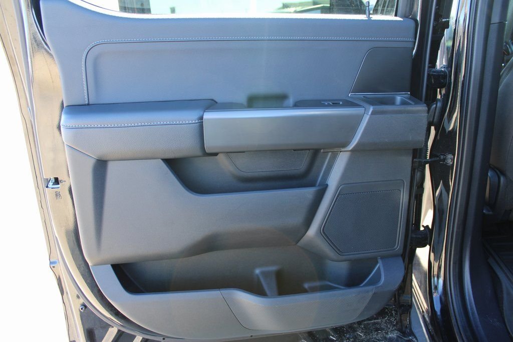 Used 2024  Ford XLT image 38