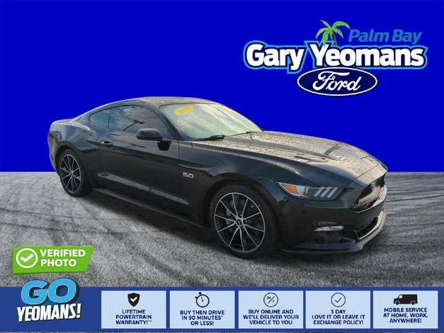 2017 Ford Mustang GT Coupe's photo