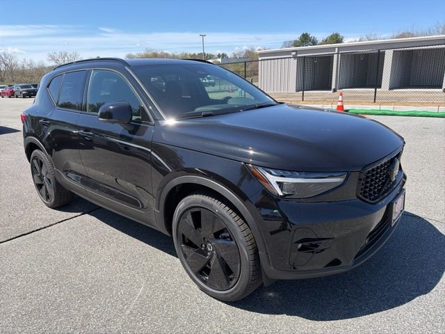 2026 Volvo XC40