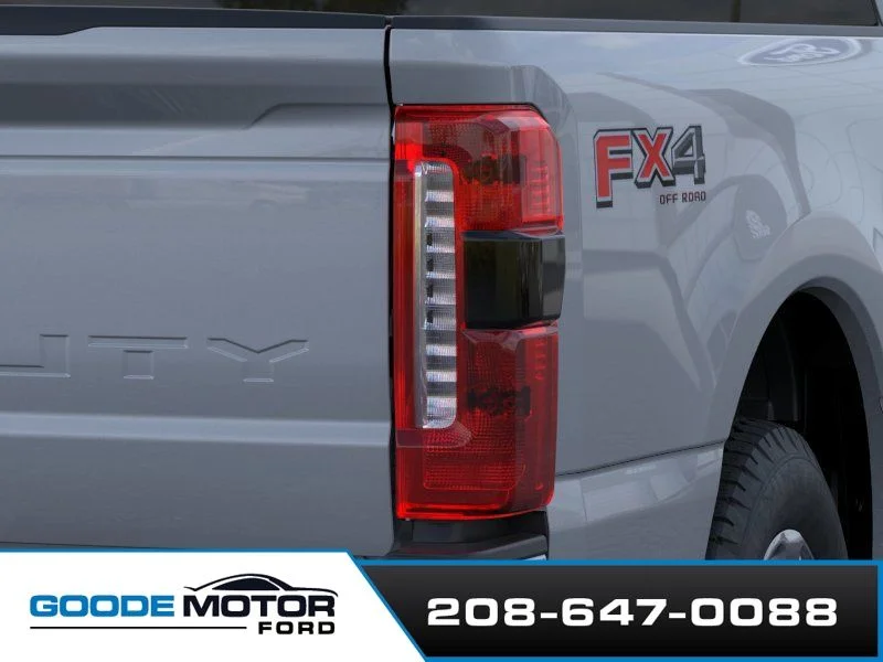 New 2026 Glacier Gray Metallic Tri-Coat Ford F-250® Lariat® image 21