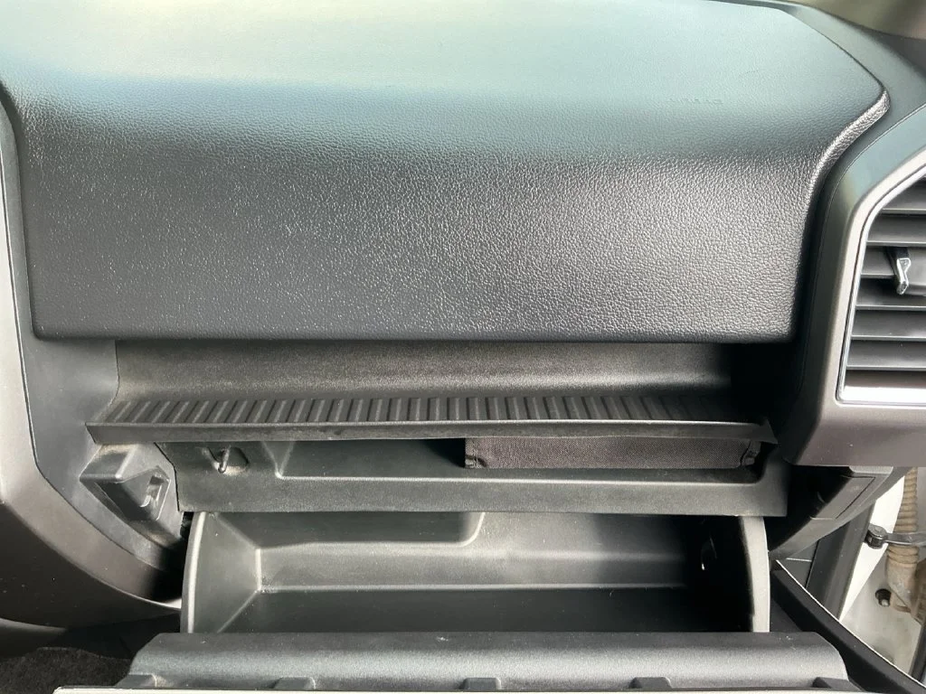Used 2016 White Ford XLT image 33