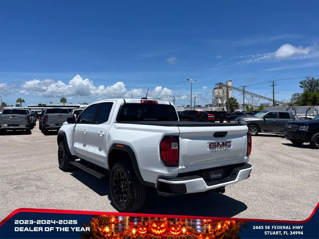 New 2026 Summit White GMC Elevation image 5