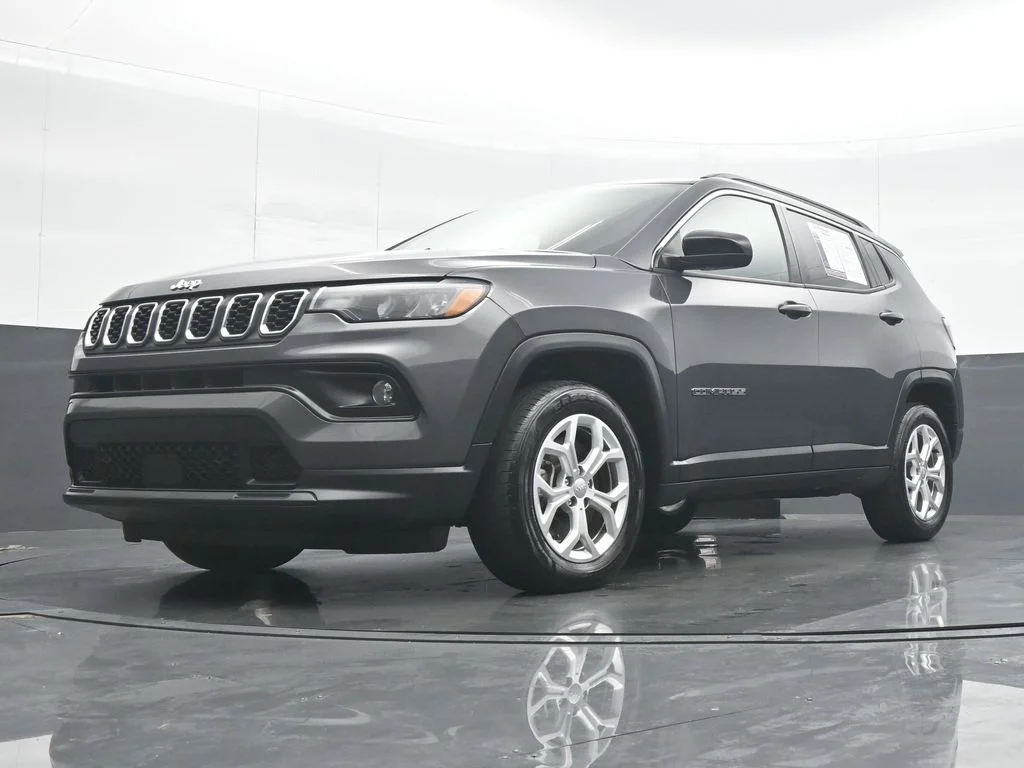 Used 2024 Gray Jeep Latitude image 25