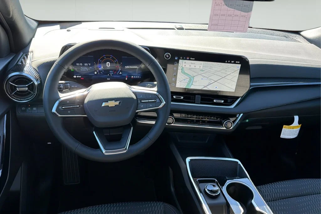 New 2027 Lakeshore Blue Metallic Chevrolet LT image 21