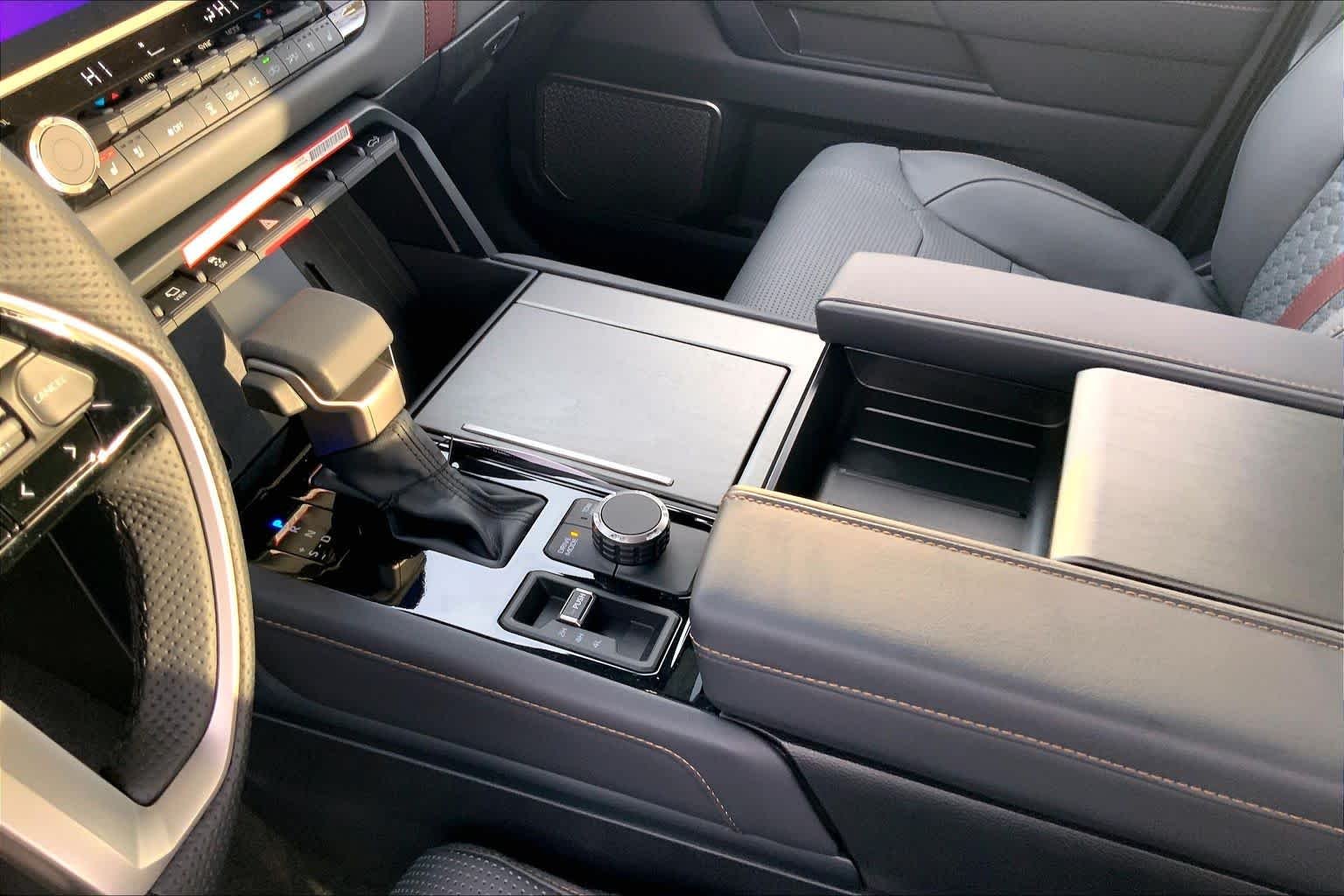 2026 Toyota Tundra Capstone - Photo 7