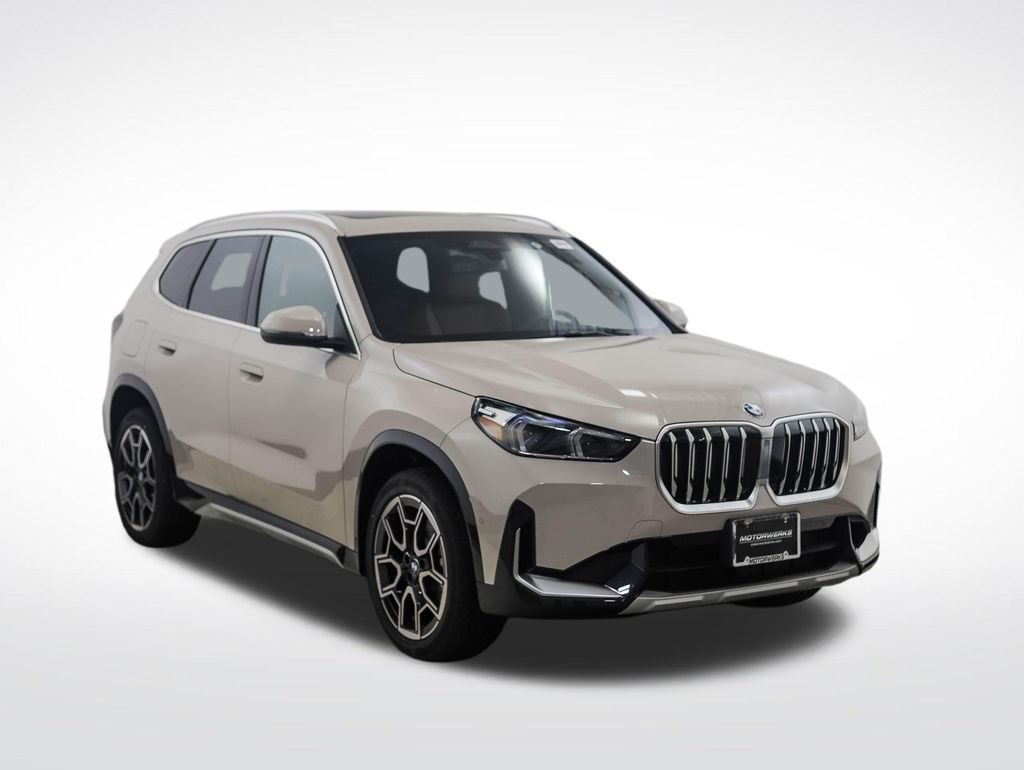 Used 2026 Gray Metallic BMW xDrive28i image 7