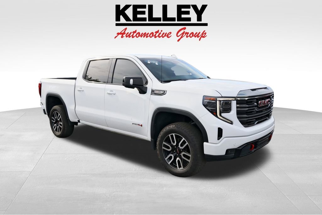 2022 GMC Sierra 4WD Crew Cab Short Box AT4's photo