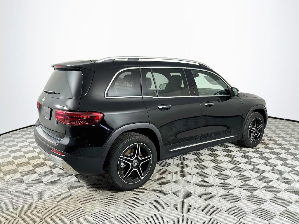 New 2026 Night Black Mercedes-Benz GLB 250 image 38
