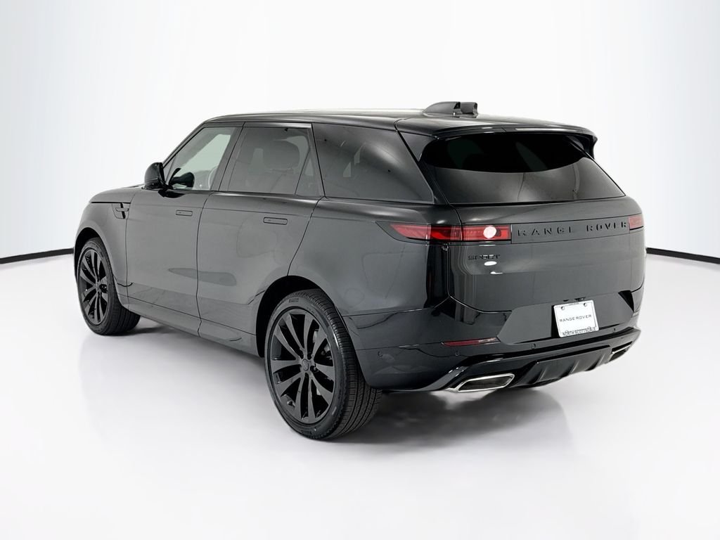 New 2026 Santorini Black Land Rover Dynamic SE image 7