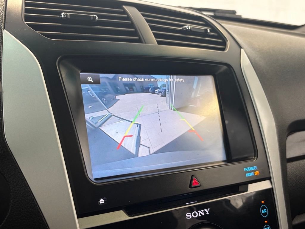 Used 2014 Ingot Silver Ford Limited image 43