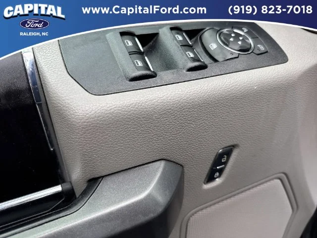 Used 2018 Blue Ford XLT image 21
