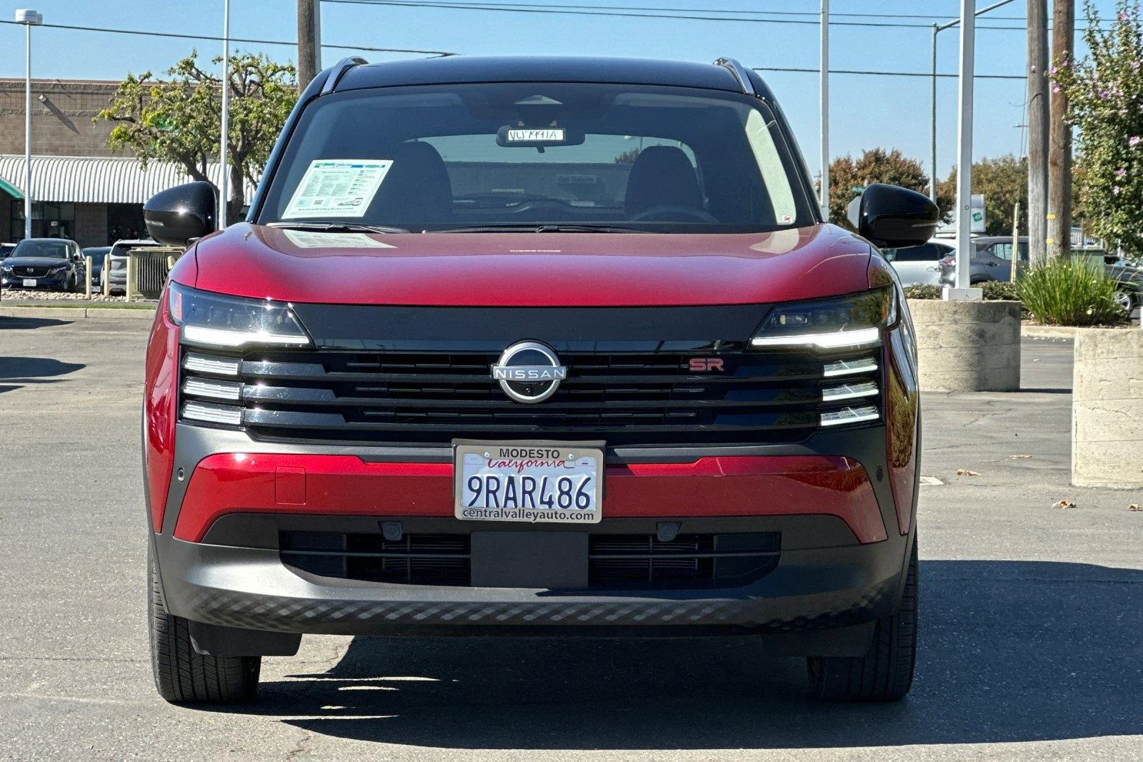 Certified Used 2025 Scarlet Ember Tintcoat/Super Black Nissan SR image 8
