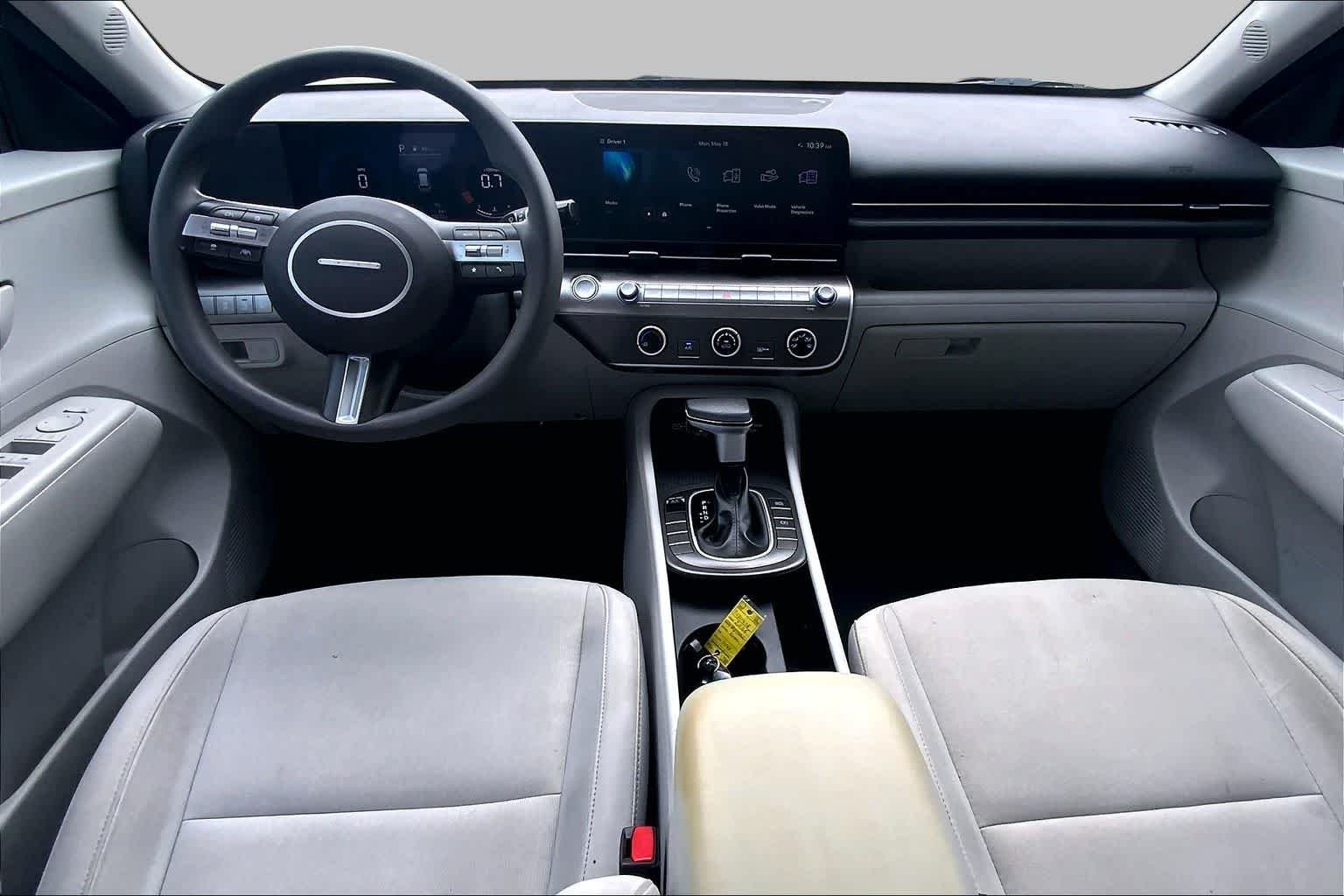 2026 Hyundai Kona SE - Photo 16