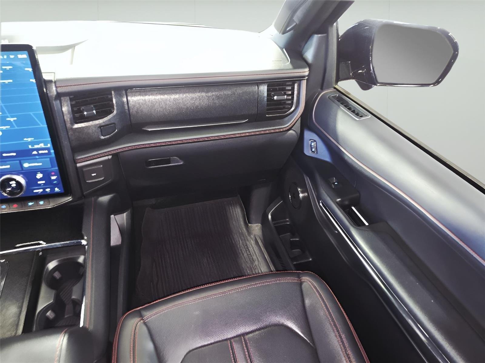 Used 2022 Dark Ford Limited image 51