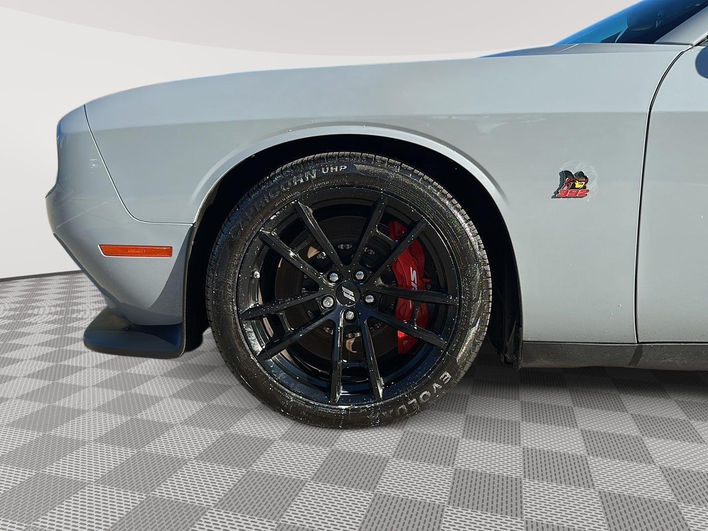 2021 Dodge Challenger R/T - Photo 9
