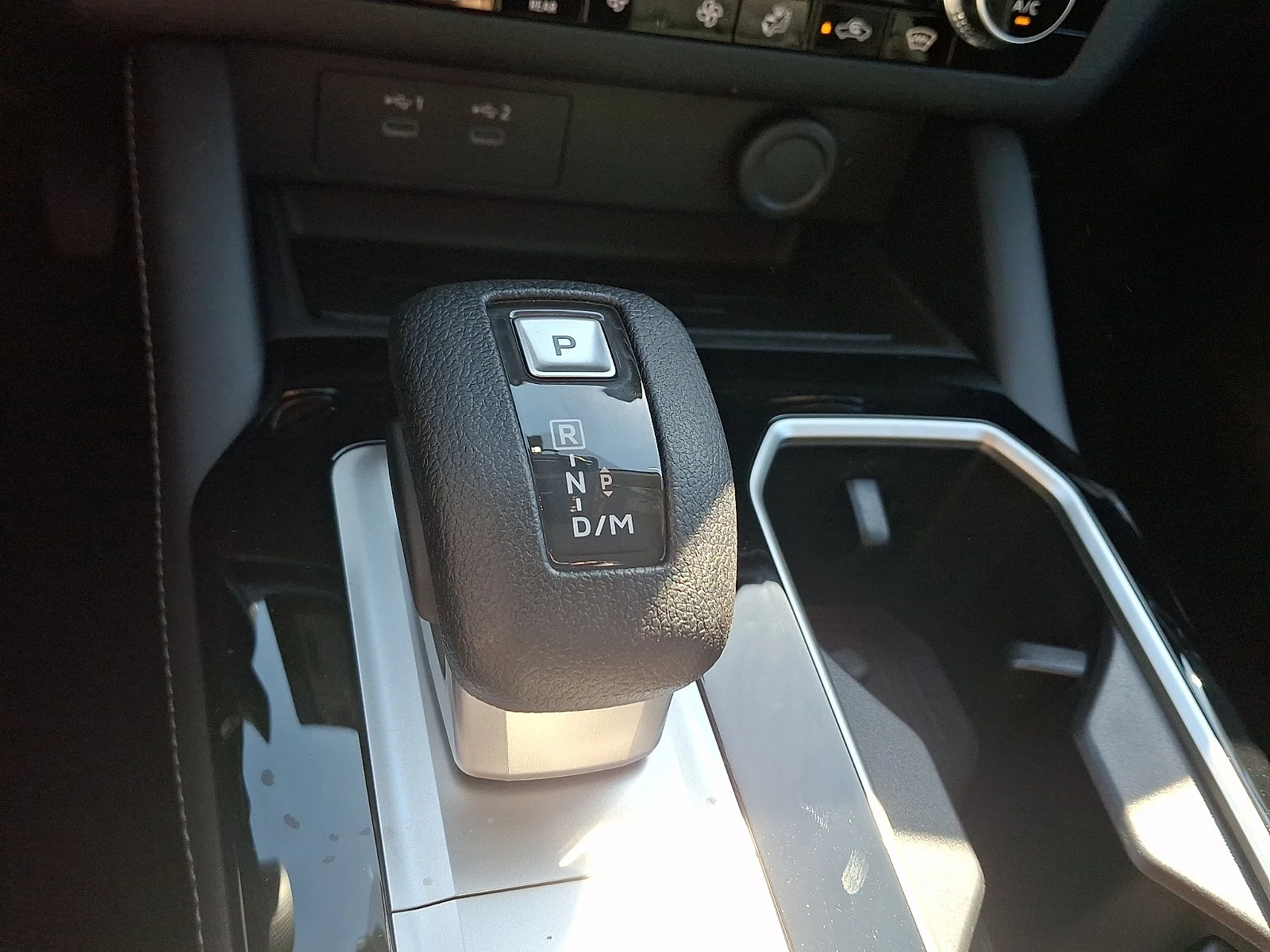 New 2026 White Mitsubishi ES image 13