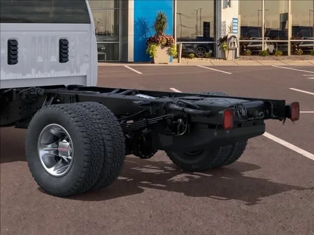2026 GMC Sierra 3500HD Pro - Photo 14