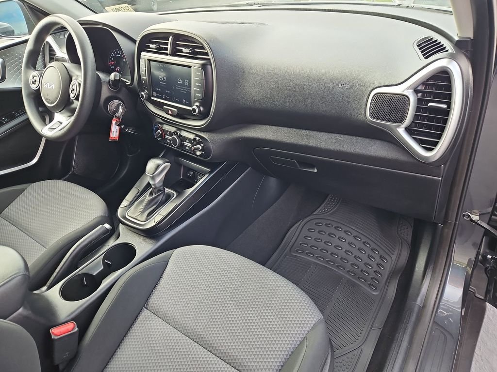 Used 2022 Gravity Gray Kia LX image 28