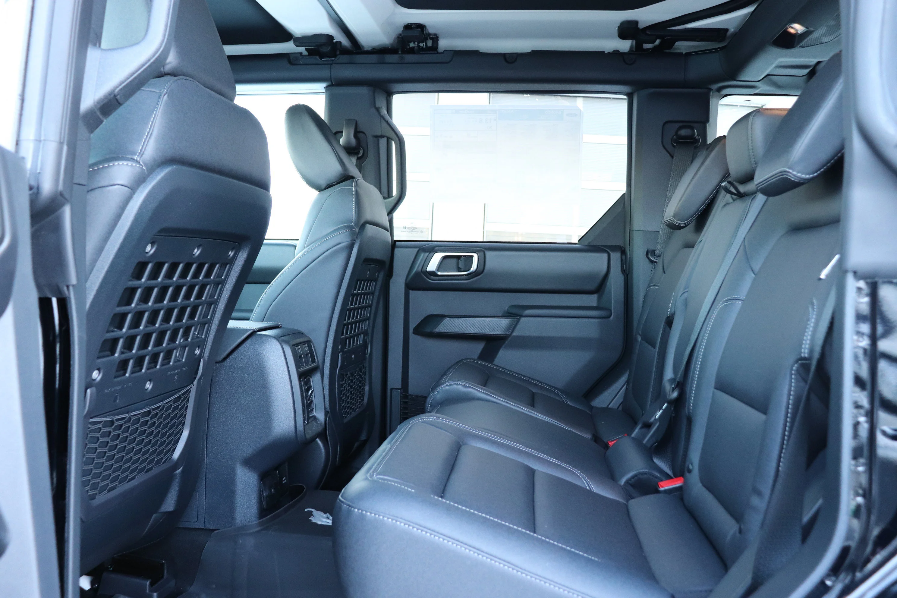 New 2026 SHADOW BLACK Ford Badlands image 7