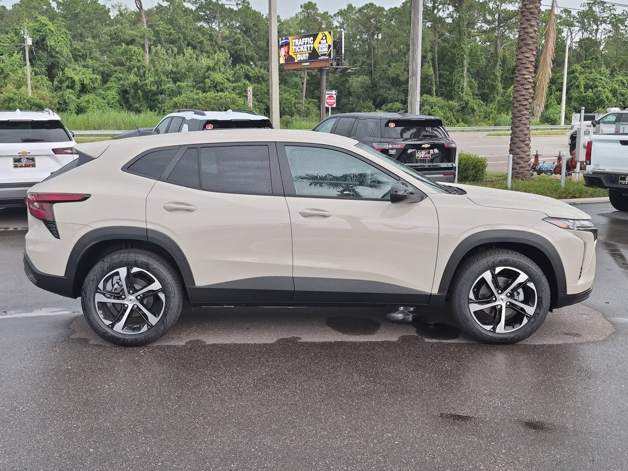 2026 Chevrolet Trax RS - Photo 9