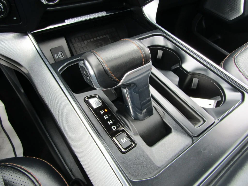 Used 2022 Agate Black Metallic Ford Platinum image 40