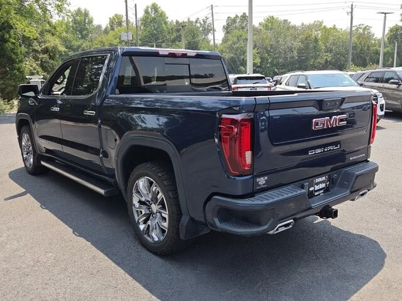 Used 2023 Pacific Blue Metallic GMC Denali image 14