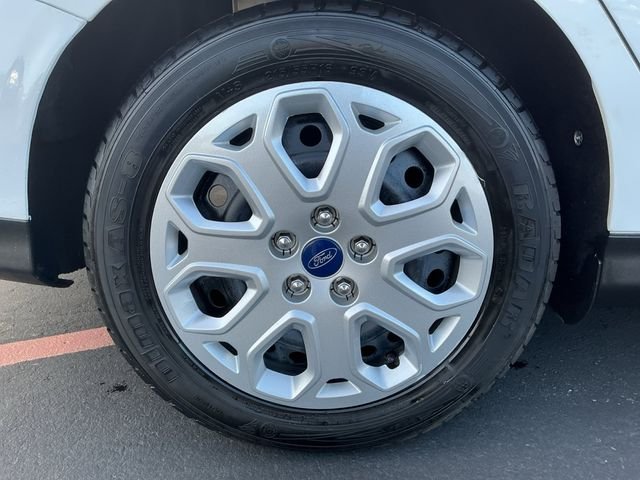 Used 2012 White Ford SE image 26
