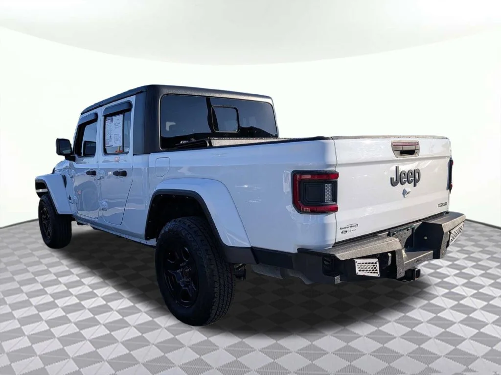 Certified Used 2021 Bright White Clearcoat Jeep Sport image 5