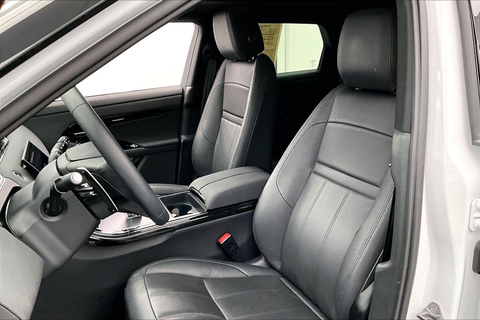 New 2026 Fuji White Land Rover Core S image 9