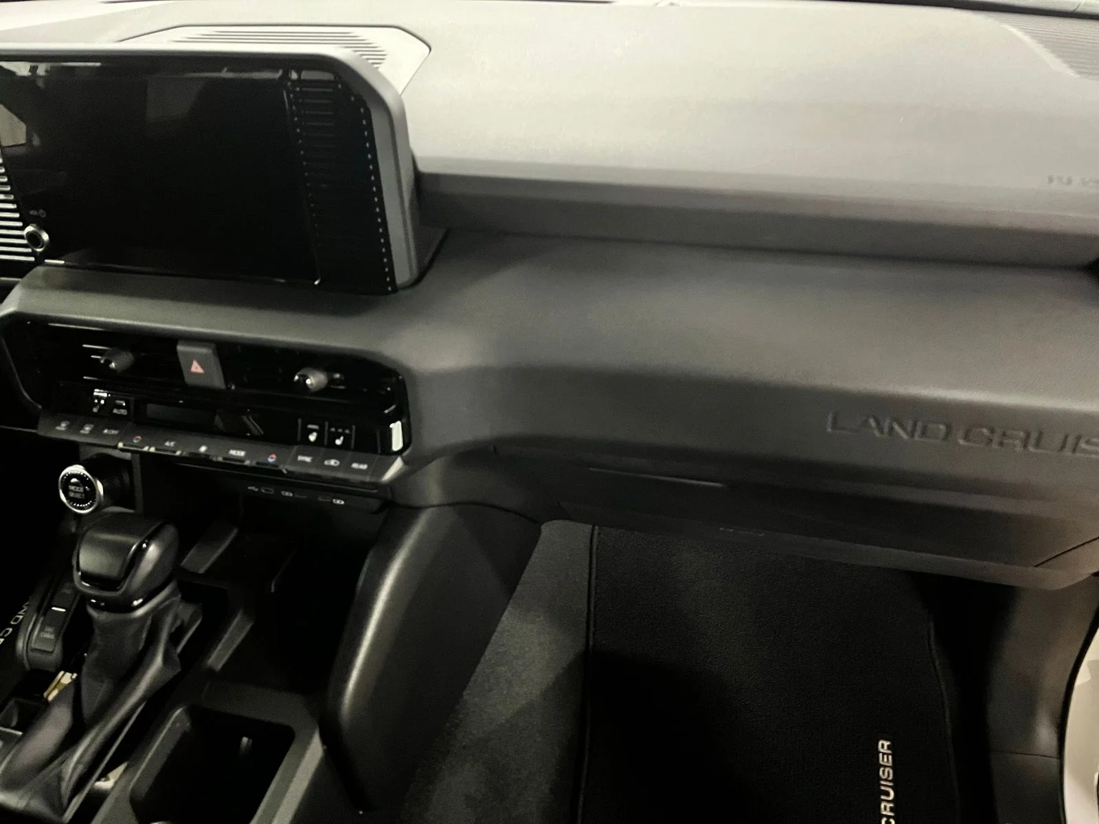 Used 2024 White Toyota 1958 image 20