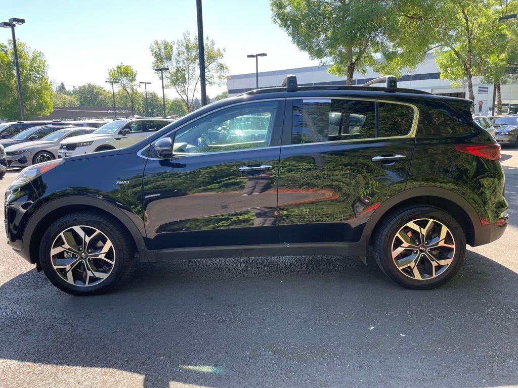 Used 2022 Black Cherry Pearl Kia EX image 6