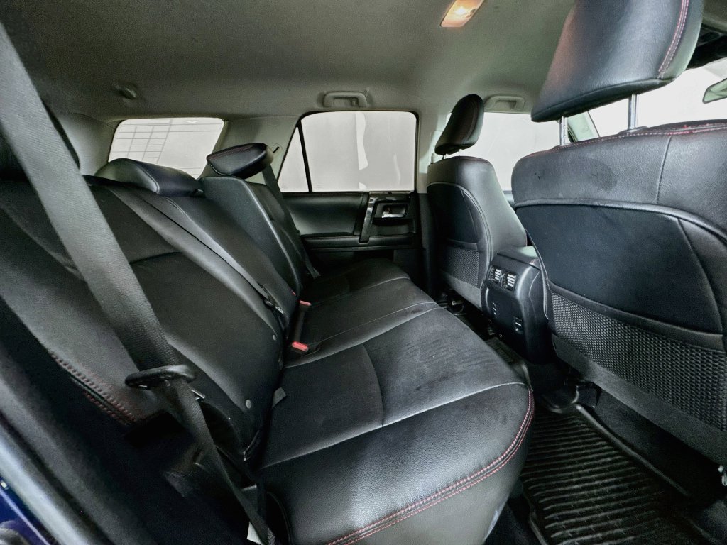 Used 2018 Nautical Blue Metallic Toyota TRD Off-Road Premium image 34
