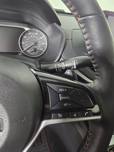 Used 2019 Pearl White Nissan 2.5 SR image 20