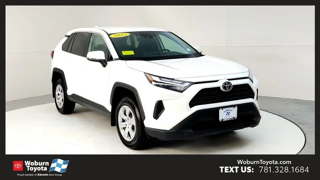 2025 Toyota RAV4 LE