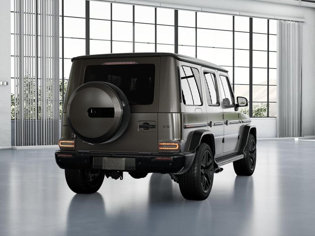 New 2027 MANUFAKTUR Monza Grey Magno Mercedes-Benz G 63 AMG® image 23