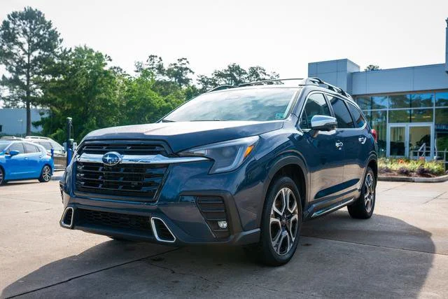 Certified Used 2023 Cosmic Blue Pearl Subaru Touring image 11