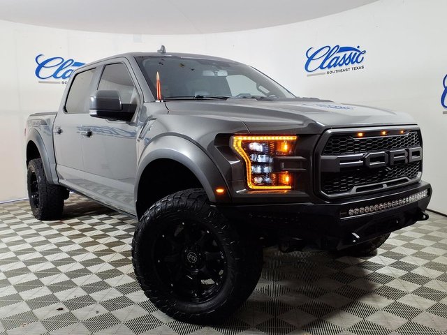 2020 Ford F-150 Raptor