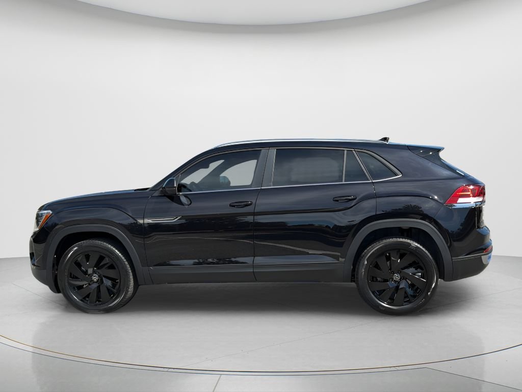 New 2026 Deep Black Pearl Volkswagen SE w/Technology image 8